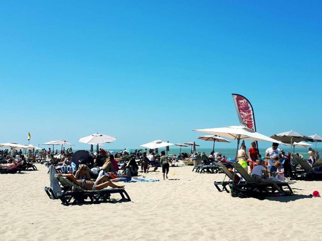 Golden Beach Остенде Екстериор снимка